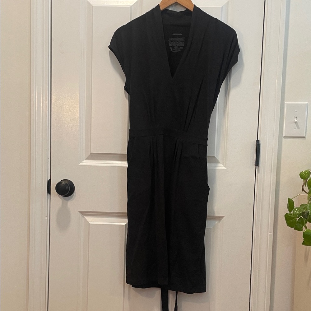 Patagonia Black Organic Cotton Midi Dress with tie in back